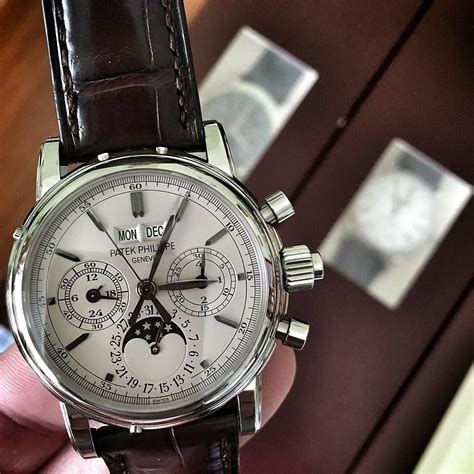 5004a patek philippe|Patek Philippe 5004 price.